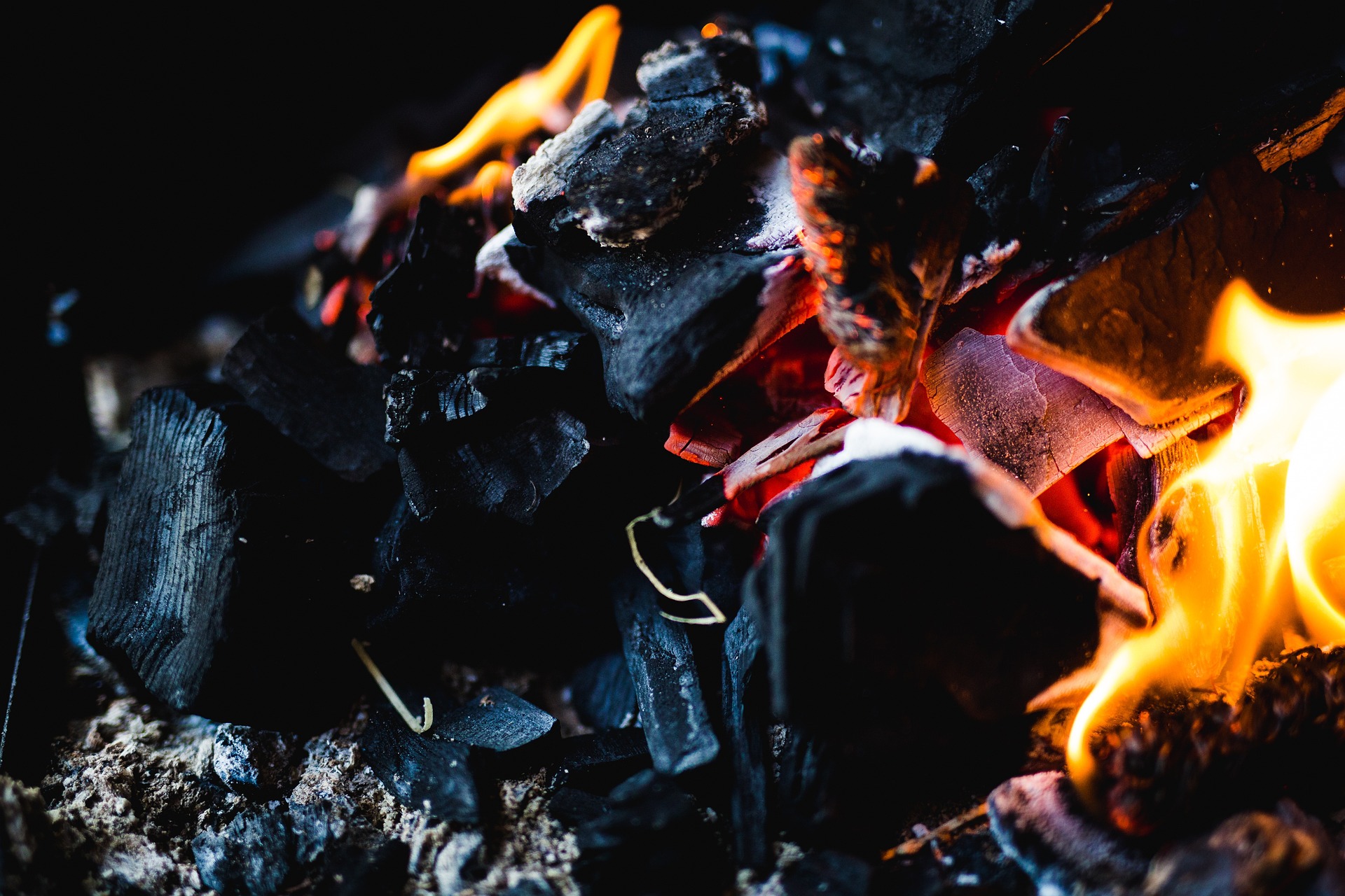 fire-1868952_1920